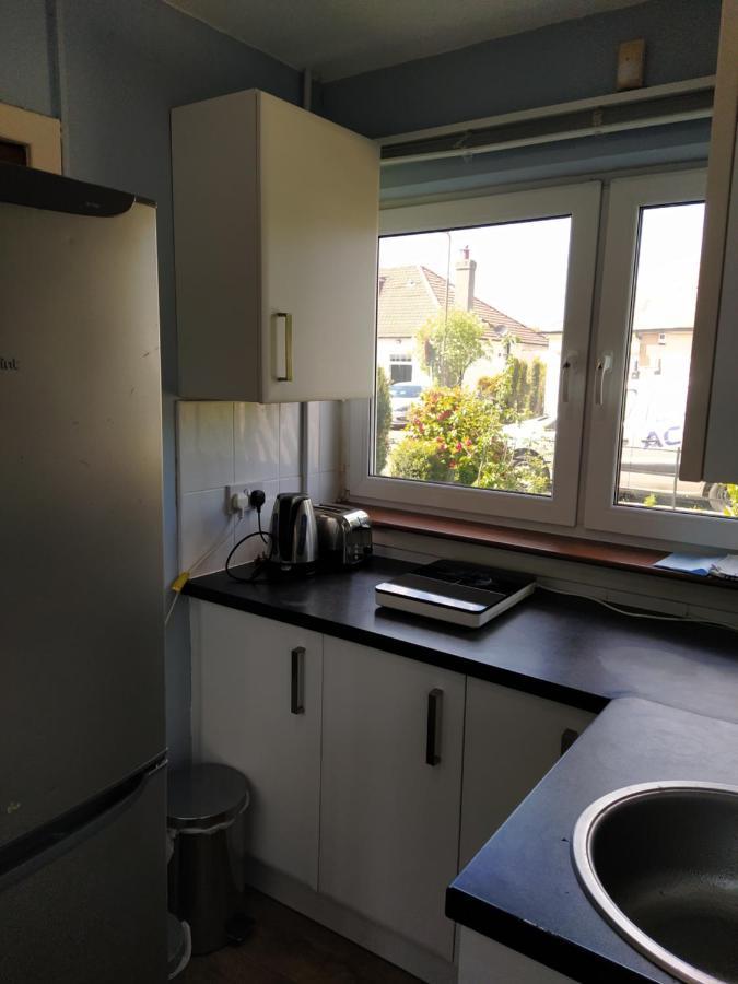 Self Catering Studio Flat Apartment เอดินบะระ ภายนอก รูปภาพ