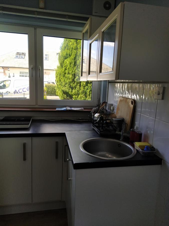Self Catering Studio Flat Apartment เอดินบะระ ภายนอก รูปภาพ