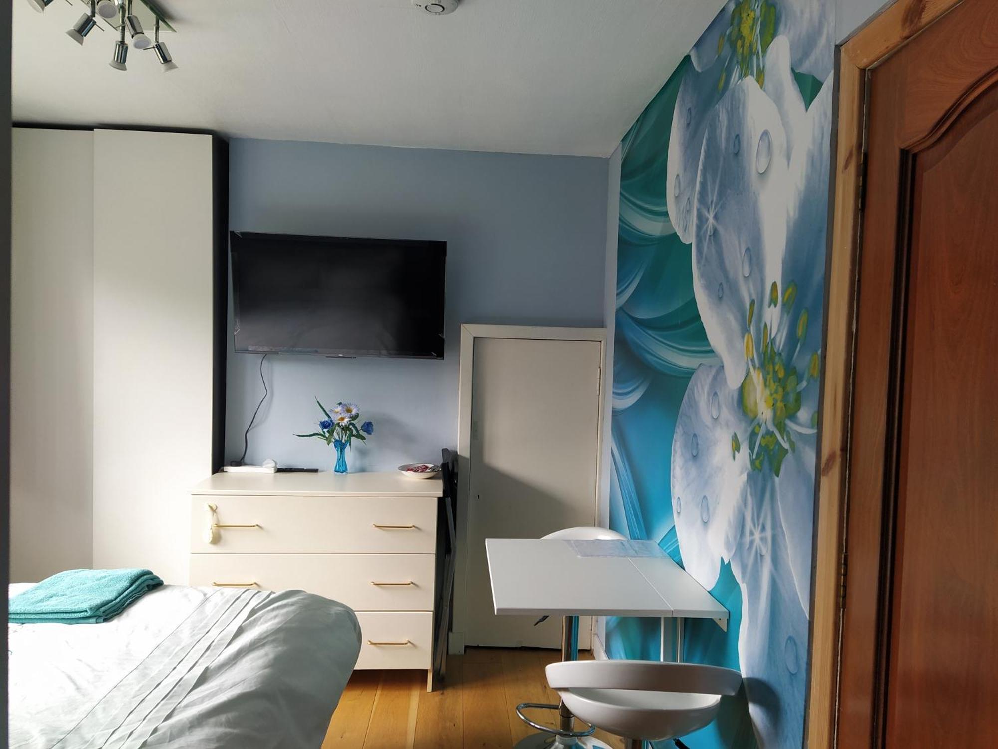 Self Catering Studio Flat Apartment เอดินบะระ ภายนอก รูปภาพ
